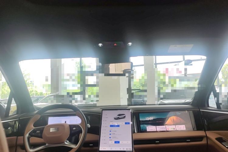 Used Geely Galaxy L7 2025 EM-i 115km Exploration+ Edition Headliner