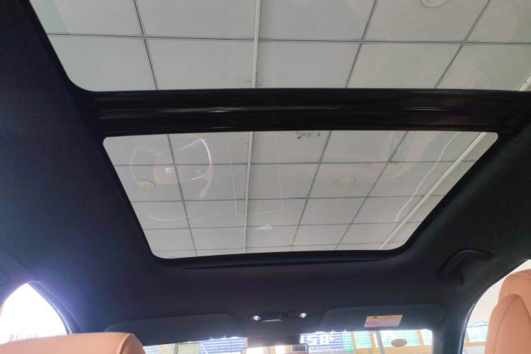 Used Geely Galaxy L7 2025 EM-i 115km Exploration+ Edition Headliner
