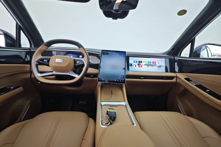 Used Geely Galaxy L7 2025 EM-i 115km Exploration+ Edition Interior 8
