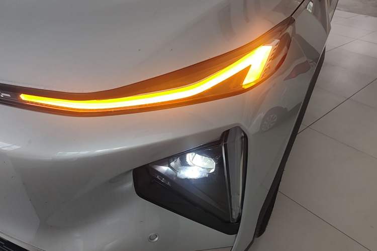 Used Geely Galaxy L7 2025 EM-i 115km Exploration+ Edition Left Front Headlight