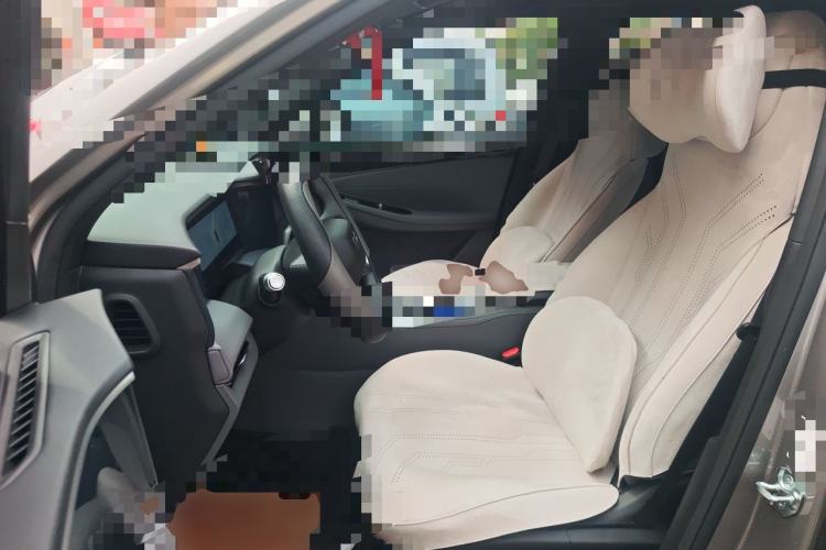 Used Geely Galaxy L7 2025 EM-i 115km Exploration Edition Left Front Seat