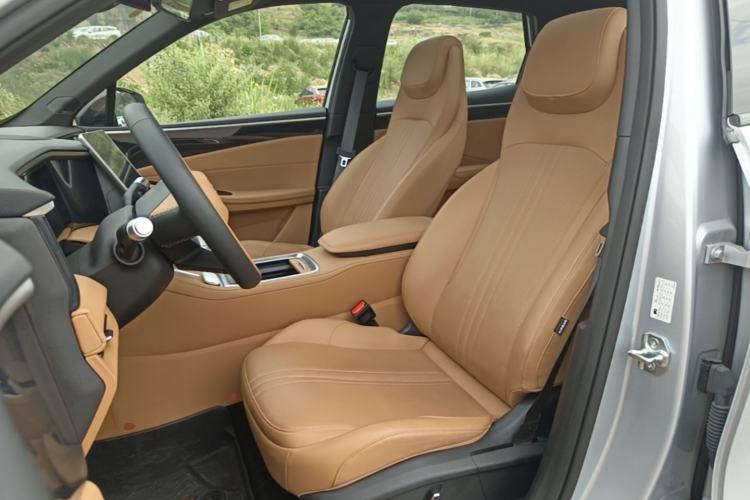 Used Geely Galaxy L7 2025 EM-i 115km Exploration+ Edition Left Front Seat
