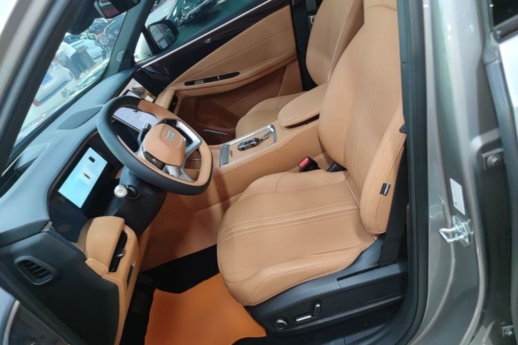 Used Geely Galaxy L7 2025 EM-i 115km Exploration+ Edition Left Front Seat