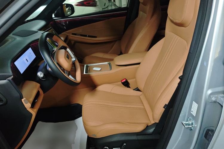 Used Geely Galaxy L7 2025 EM-i 115km Exploration+ Edition Left Front Seat