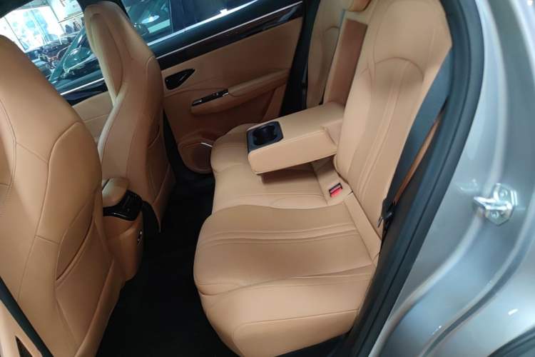 Used Geely Galaxy L7 2025 EM-i 115km Exploration+ Edition Left Rear Seat