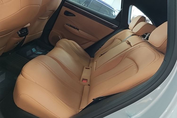 Used Geely Galaxy L7 2025 EM-i 115km Exploration+ Edition Left Rear Seat