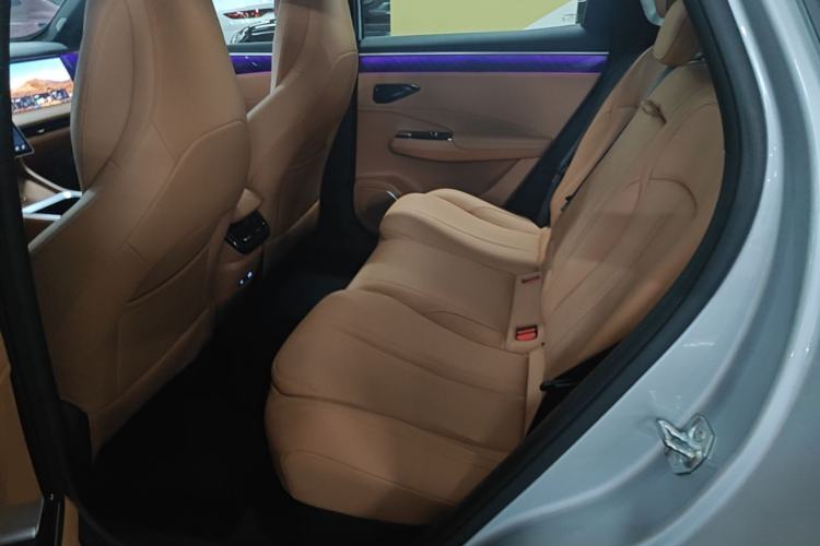Used Geely Galaxy L7 2025 EM-i 115km Exploration+ Edition Left Rear Seat