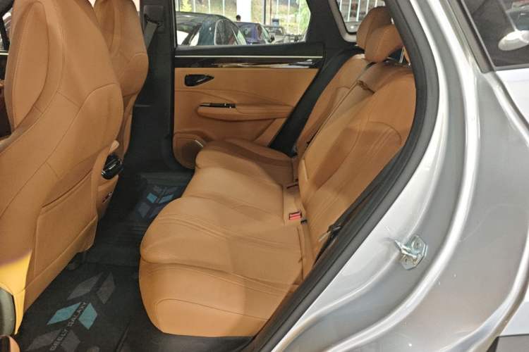 Used Geely Galaxy L7 2025 EM-i 115km Exploration+ Edition Left Rear Seat