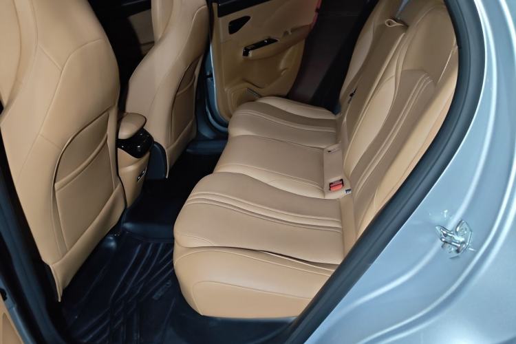 Used Geely Galaxy L7 2025 EM-i 115km Exploration+ Edition Left Rear Seat