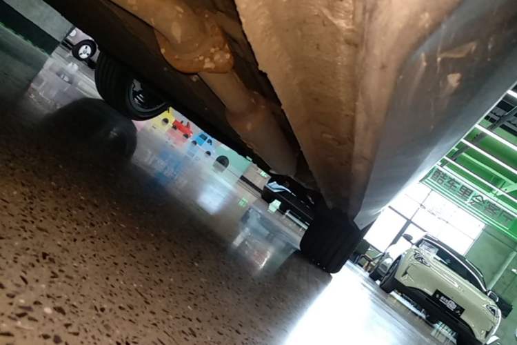 Used Geely Galaxy L7 2025 EM-i 115km Exploration Edition Left Side Sill