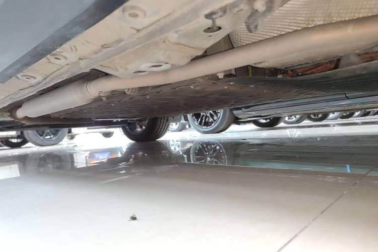 Used Geely Galaxy L7 2025 EM-i 115km Exploration+ Edition Left Side Sill