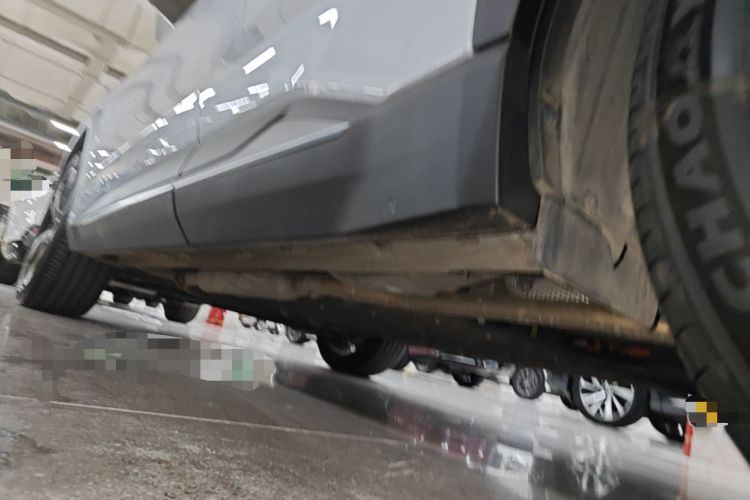 Used Geely Galaxy L7 2025 EM-i 115km Exploration+ Edition Left Side Sill