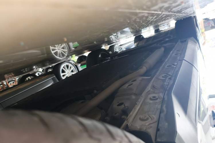 Used Geely Galaxy L7 2025 EM-i 115km Exploration+ Edition Left Side Sill