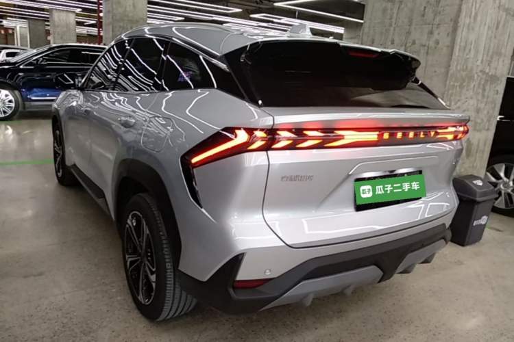 Used Geely Galaxy L7 2025 EM-i 115km Exploration Edition Rear Left 45 Deg