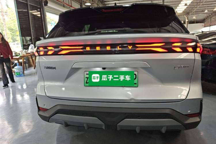 Used Geely Galaxy L7 2025 EM-i 115km Exploration+ Edition Rear