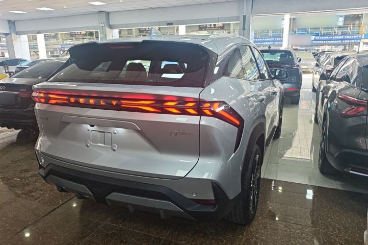 Used Geely Galaxy L7 2025 EM-i 115km Exploration+ Edition Rear Right 45 Deg