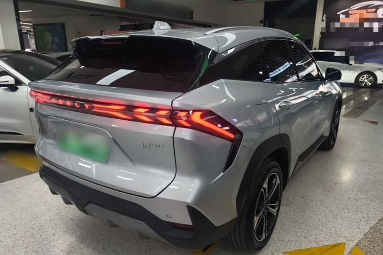 Used Geely Galaxy L7 2025 EM-i 115km Exploration+ Edition Rear Right 45 Deg
