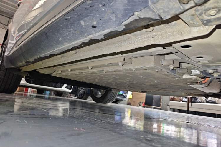 Used Geely Galaxy L7 2025 EM-i 115km Exploration+ Edition Right Side Sill