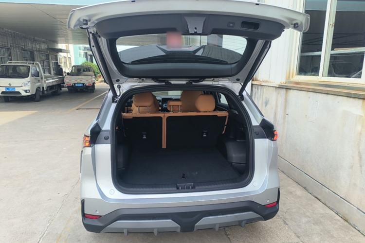 Used Geely Galaxy L7 2025 EM-i 115km Exploration+ Edition Trunk