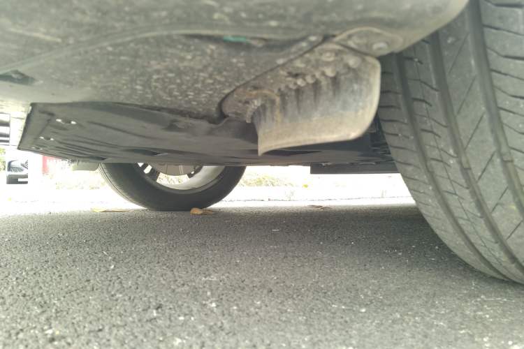 Used Geely Galaxy L7 2025 EM-i 115km Exploration Edition Chassis Front Left