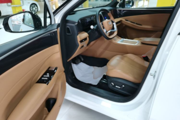 Used Geely Galaxy L7 2025 EM-i 115km Exploration+ Edition Driver Seat