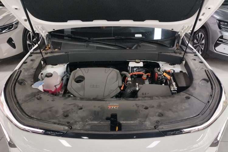 Used Geely Galaxy L7 2025 EM-i 115km Exploration+ Edition Engine Bay