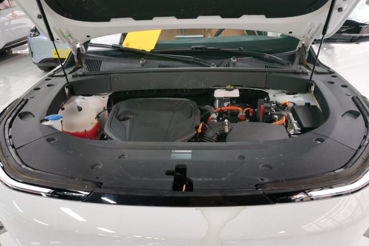 Used Geely Galaxy L7 2025 EM-i 115km Exploration+ Edition Engine Bay