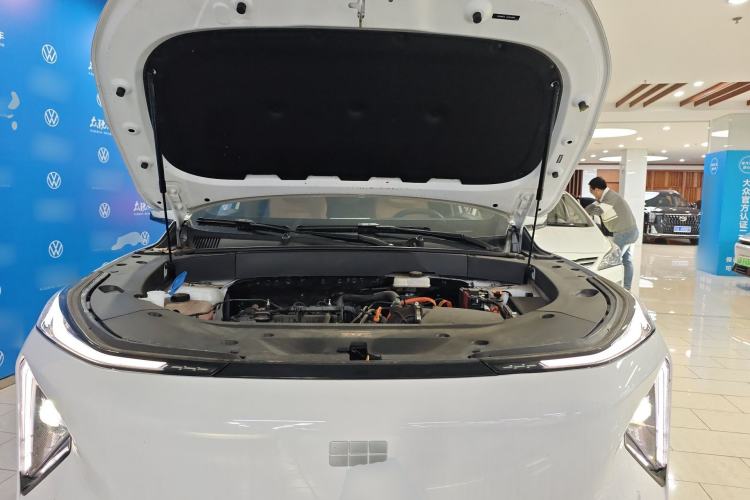 Used Geely Galaxy L7 2025 EM-i 115km Exploration+ Edition Engine Bay