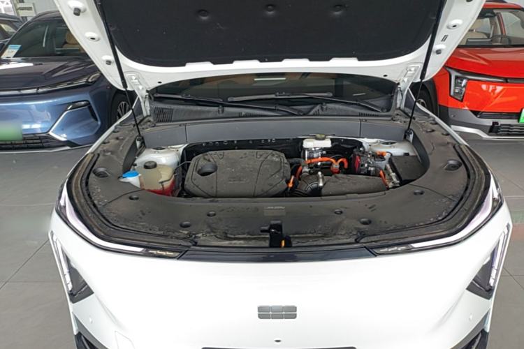 Used Geely Galaxy L7 2025 EM-i 115km Exploration+ Edition Engine Bay