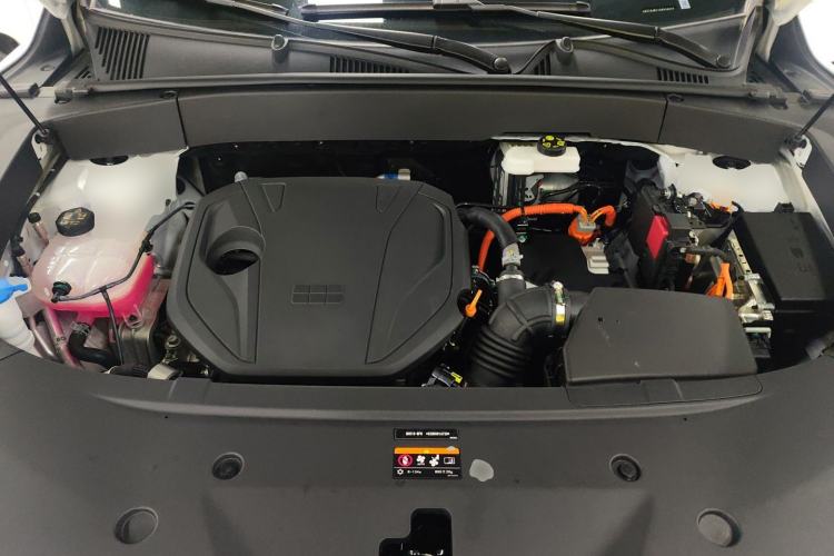 Used Geely Galaxy L7 2025 EM-i 115km Exploration+ Edition Engine Bay