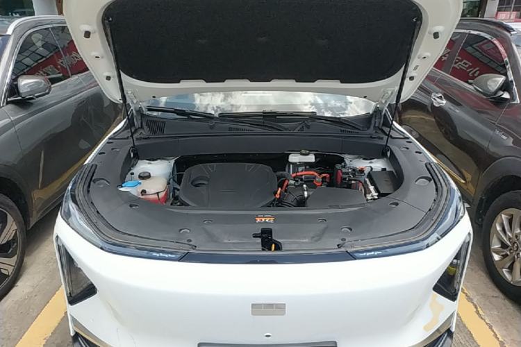 Used Geely Galaxy L7 2025 EM-i 115km Exploration+ Edition Engine Bay