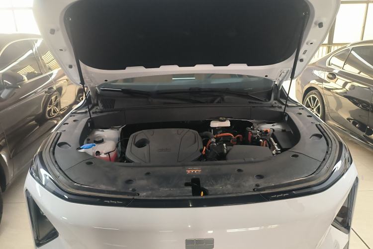 Used Geely Galaxy L7 2025 EM-i 115km Exploration+ Edition Engine Bay