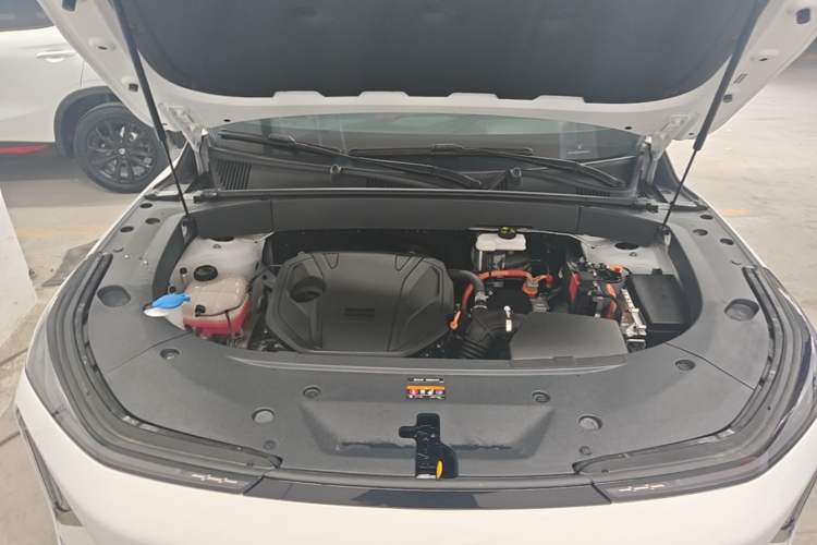 Used Geely Galaxy L7 2025 EM-i 115km Exploration+ Edition Engine Bay