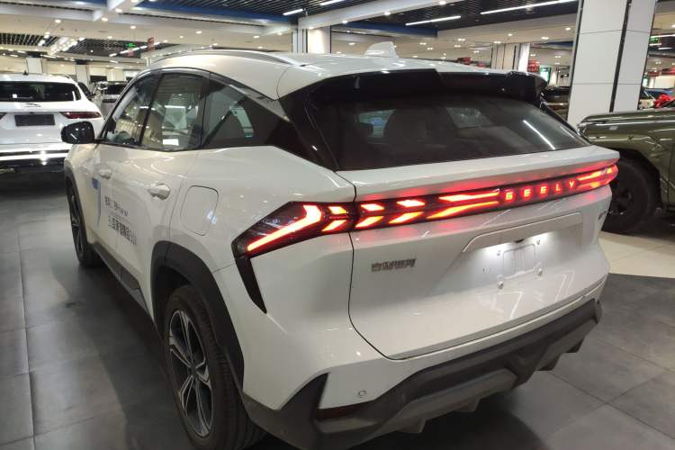Used Geely Galaxy L7 2025 EM-i 115km Exploration+ Edition Exterior 2