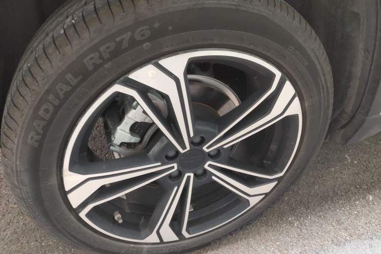 Used Geely Galaxy L7 2025 EM-i 115km Exploration+ Edition Exterior 5