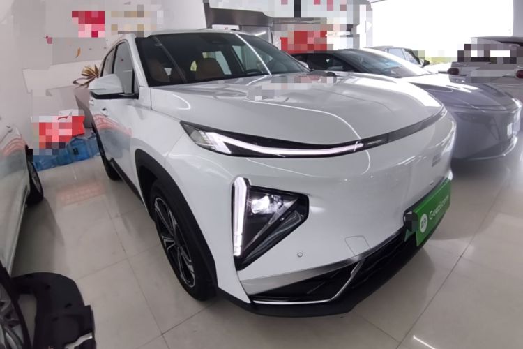 Used Geely Galaxy L7 2025 EM-i 115km Exploration+ Edition Front Right 45 Deg