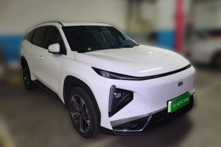 Used Geely Galaxy L7 2025 EM-i 115km Exploration+ Edition Front Right 45 Deg