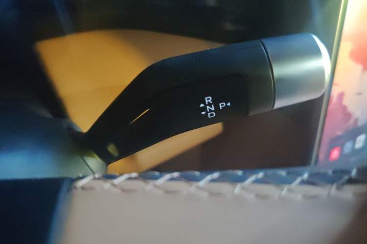 Used Geely Galaxy L7 2025 EM-i 115km Exploration Edition Gear Lever