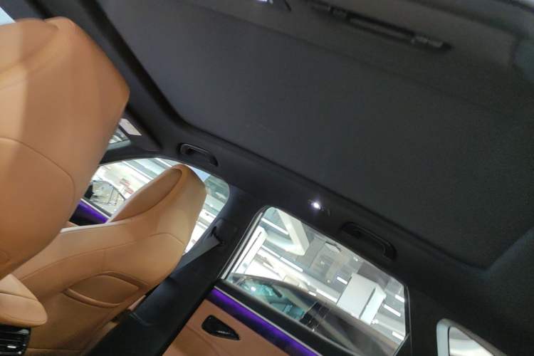 Used Geely Galaxy L7 2025 EM-i 115km Exploration+ Edition Headliner