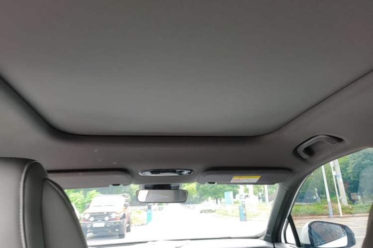 Used Geely Galaxy L7 2025 EM-i 115km Exploration Edition Headliner