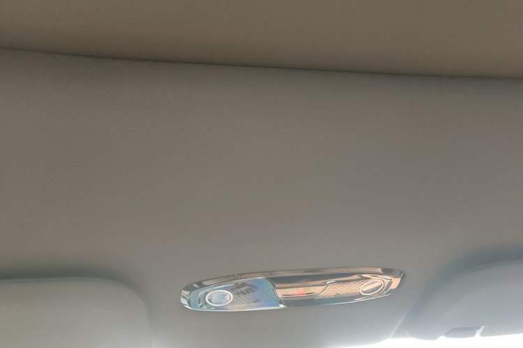 Used Geely Galaxy L7 2025 EM-i 115km Exploration+ Edition Headliner