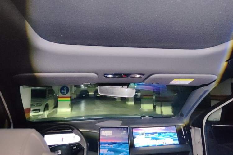 Used Geely Galaxy L7 2025 EM-i 115km Exploration Edition Headliner