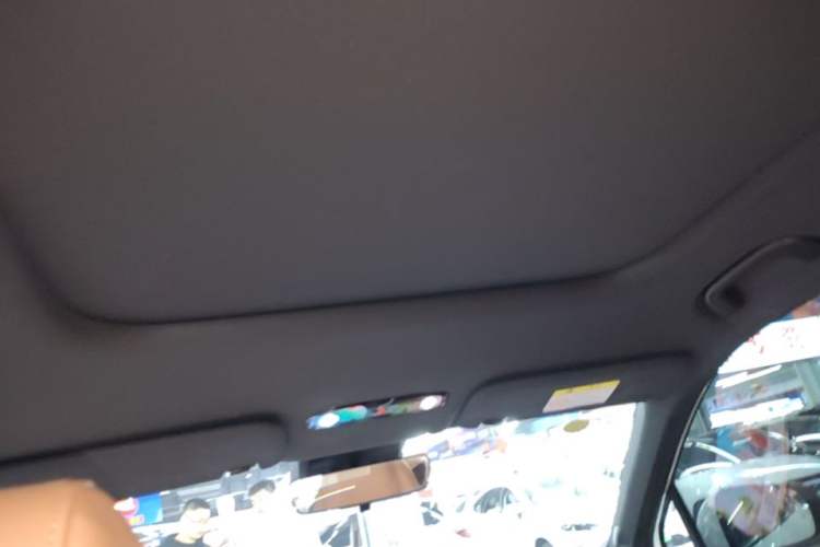 Used Geely Galaxy L7 2025 EM-i 115km Exploration+ Edition Headliner