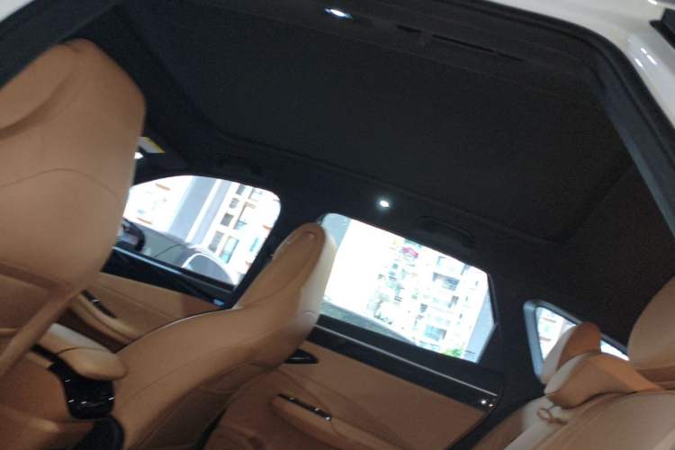 Used Geely Galaxy L7 2025 EM-i 115km Exploration Edition Headliner
