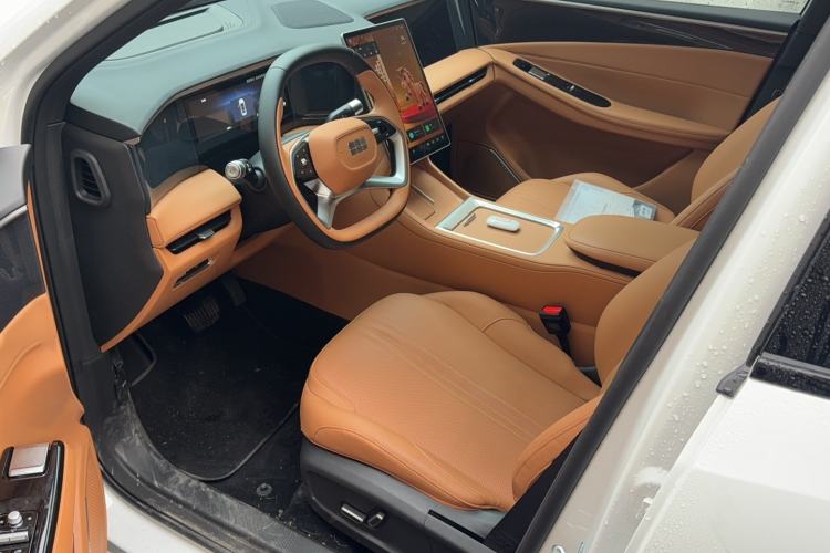 Used Geely Galaxy L7 2025 EM-i 115km Exploration Edition Interior 1