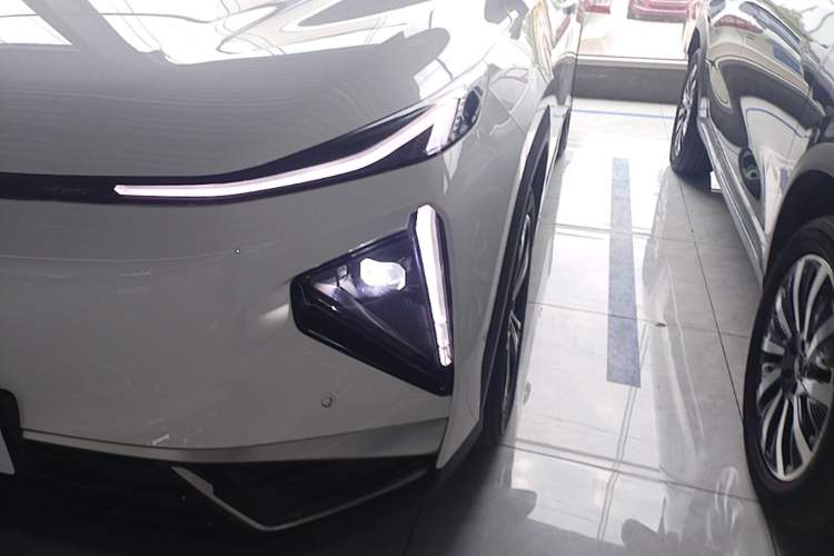Used Geely Galaxy L7 2025 EM-i 115km Exploration+ Edition Left Front Headlight