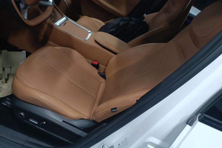 Used Geely Galaxy L7 2025 EM-i 115km Exploration+ Edition Left Front Seat