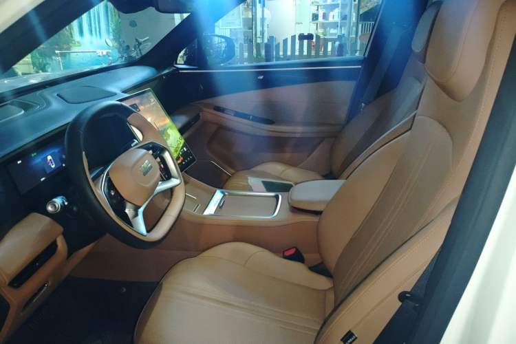 Used Geely Galaxy L7 2025 EM-i 115km Exploration Edition Left Front Seat