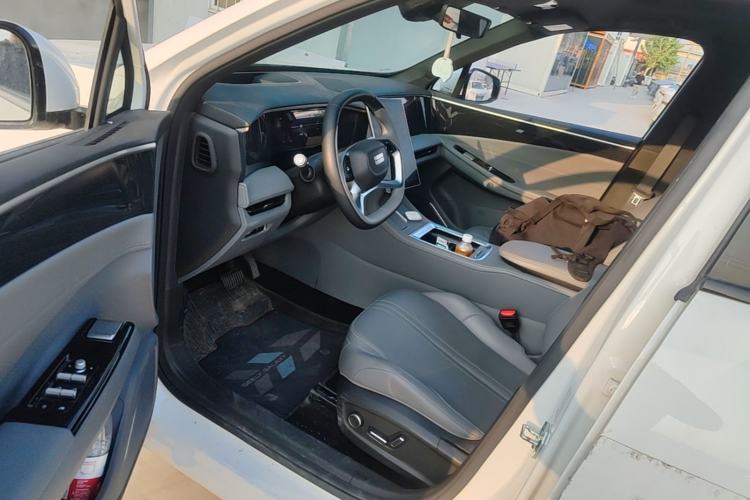 Used Geely Galaxy L7 2025 EM-i 115km Exploration+ Edition Left Front Seat