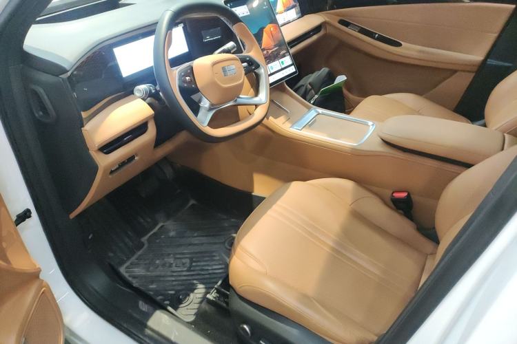 Used Geely Galaxy L7 2025 EM-i 115km Exploration+ Edition Left Front Seat